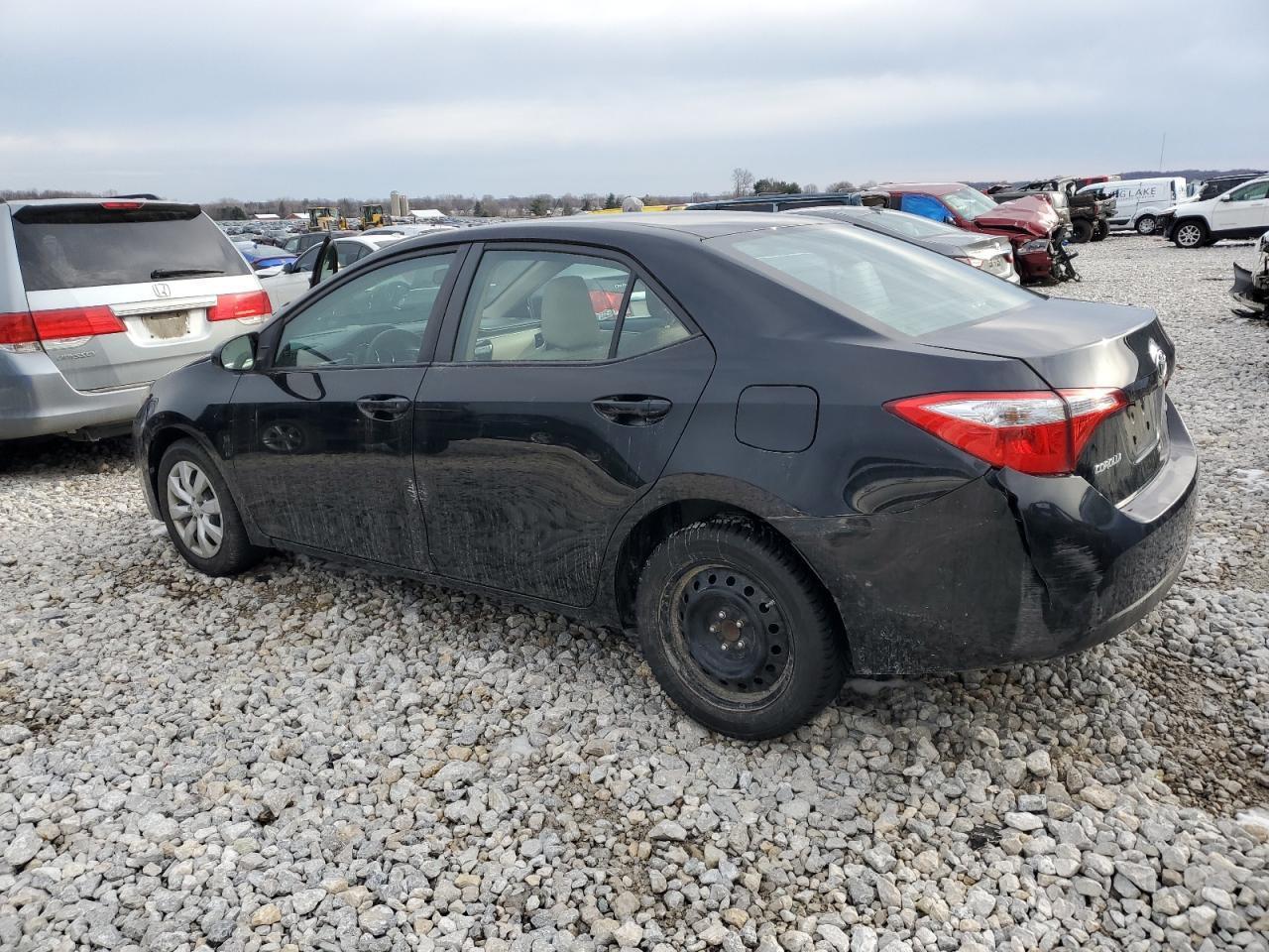 2015 TOYOTA COROLLA L - Фото 2