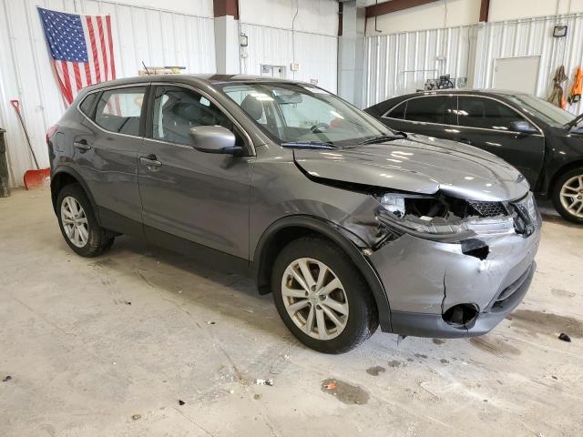 2018 Nissan Rogue Sport S - Фото 4