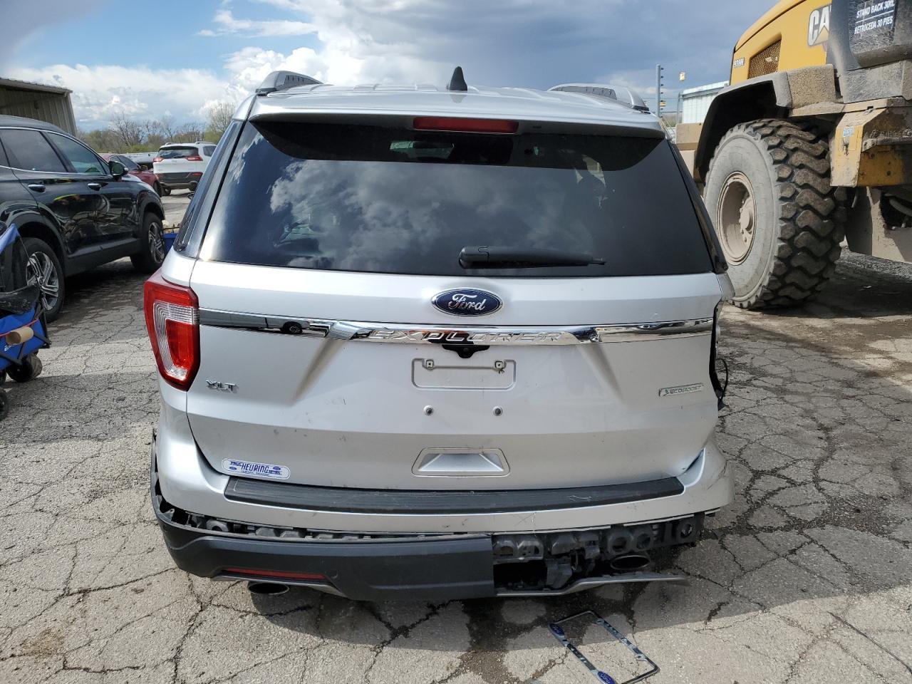 2018 FORD EXPLORER X - Image 6