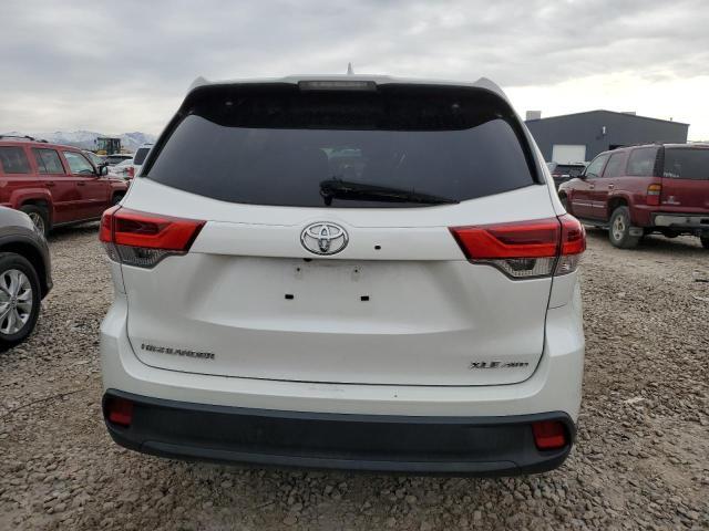 2019 Toyota Highlander Se - Фото 6