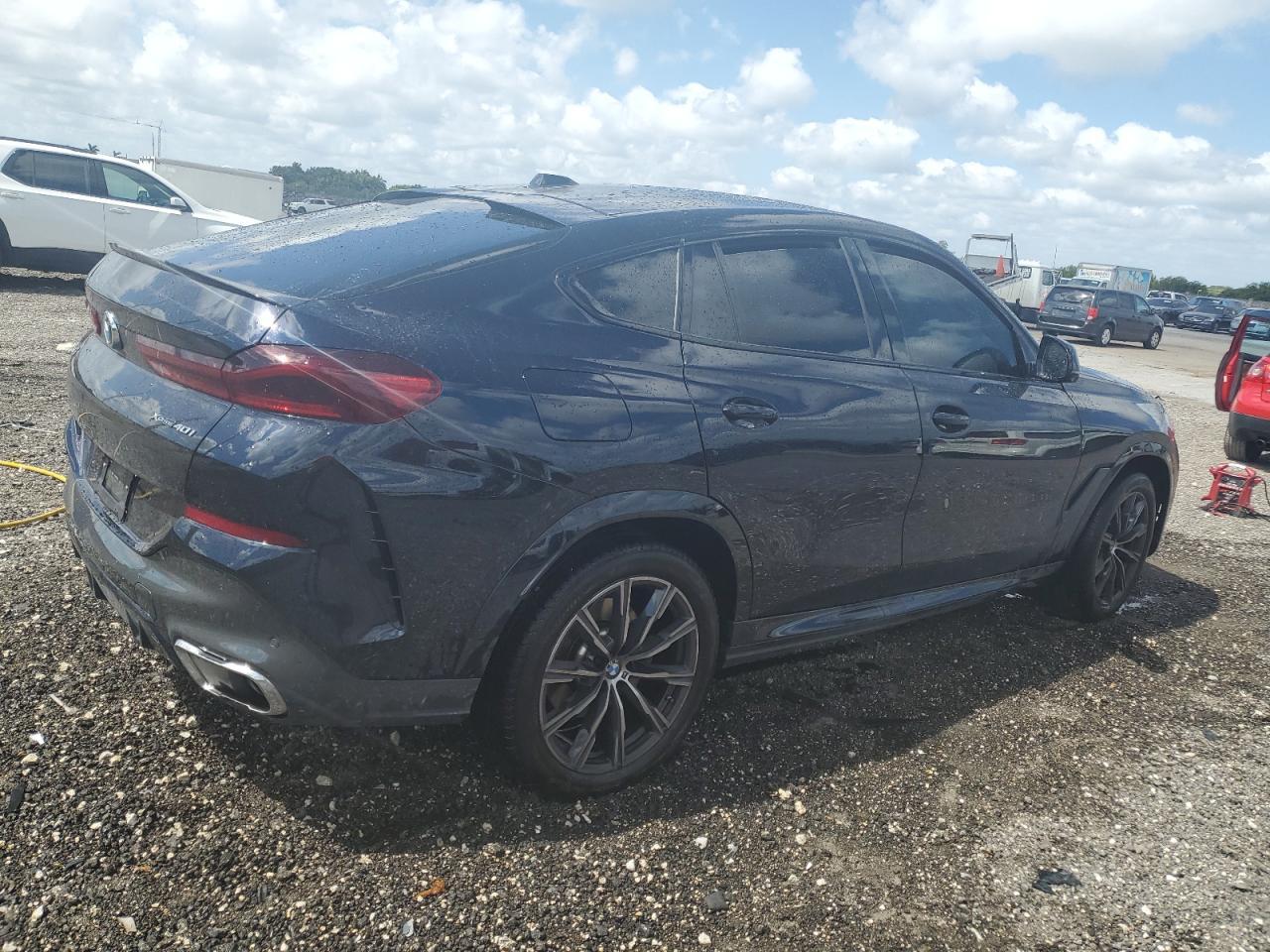 2024 BMW X6 XDRIVE4 - Фото 3