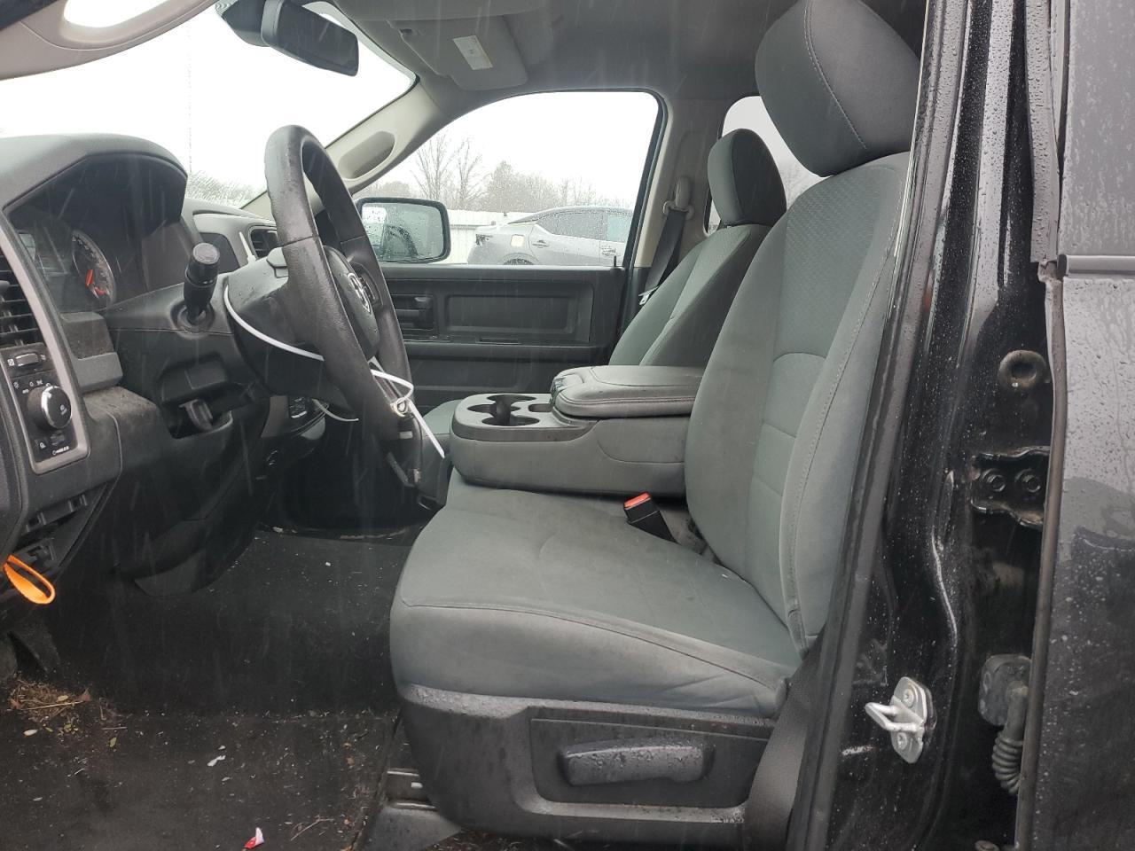 2018 RAM 1500 ST - Image 7