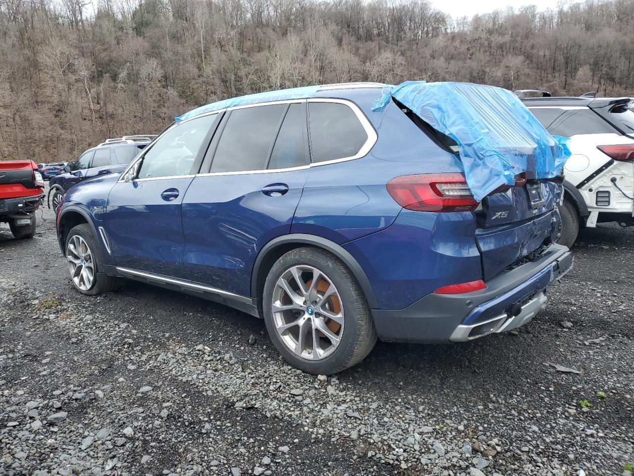 2022 BMW X5 XDRIVE4 - Фото 2