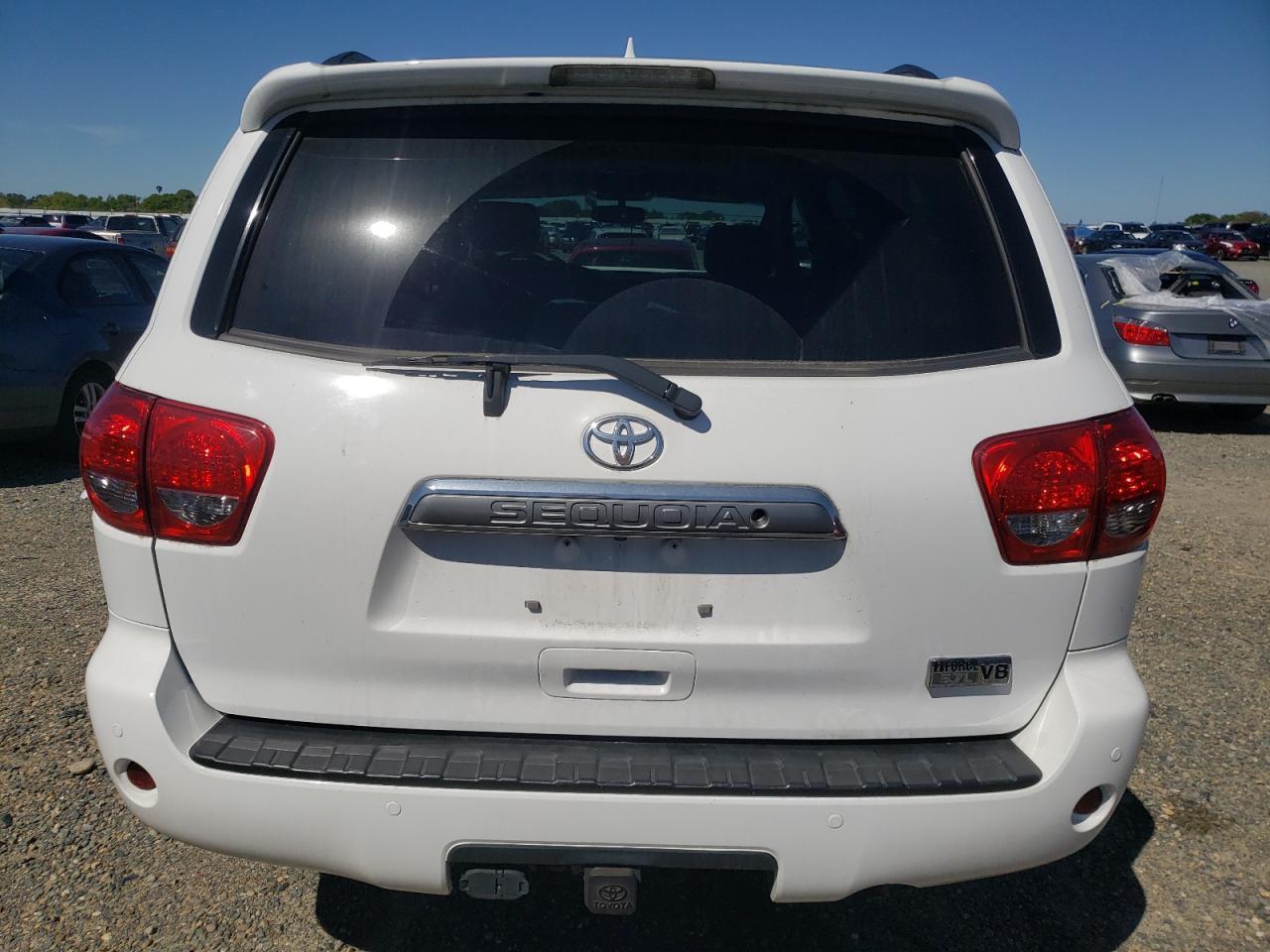 2016 TOYOTA SEQUOIA LI - Фото 6