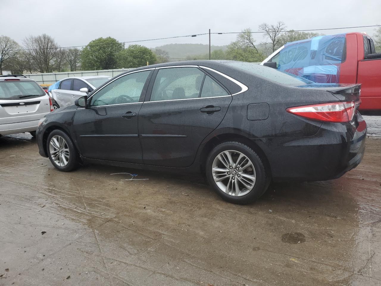 2016 TOYOTA CAMRY LE - Image 2