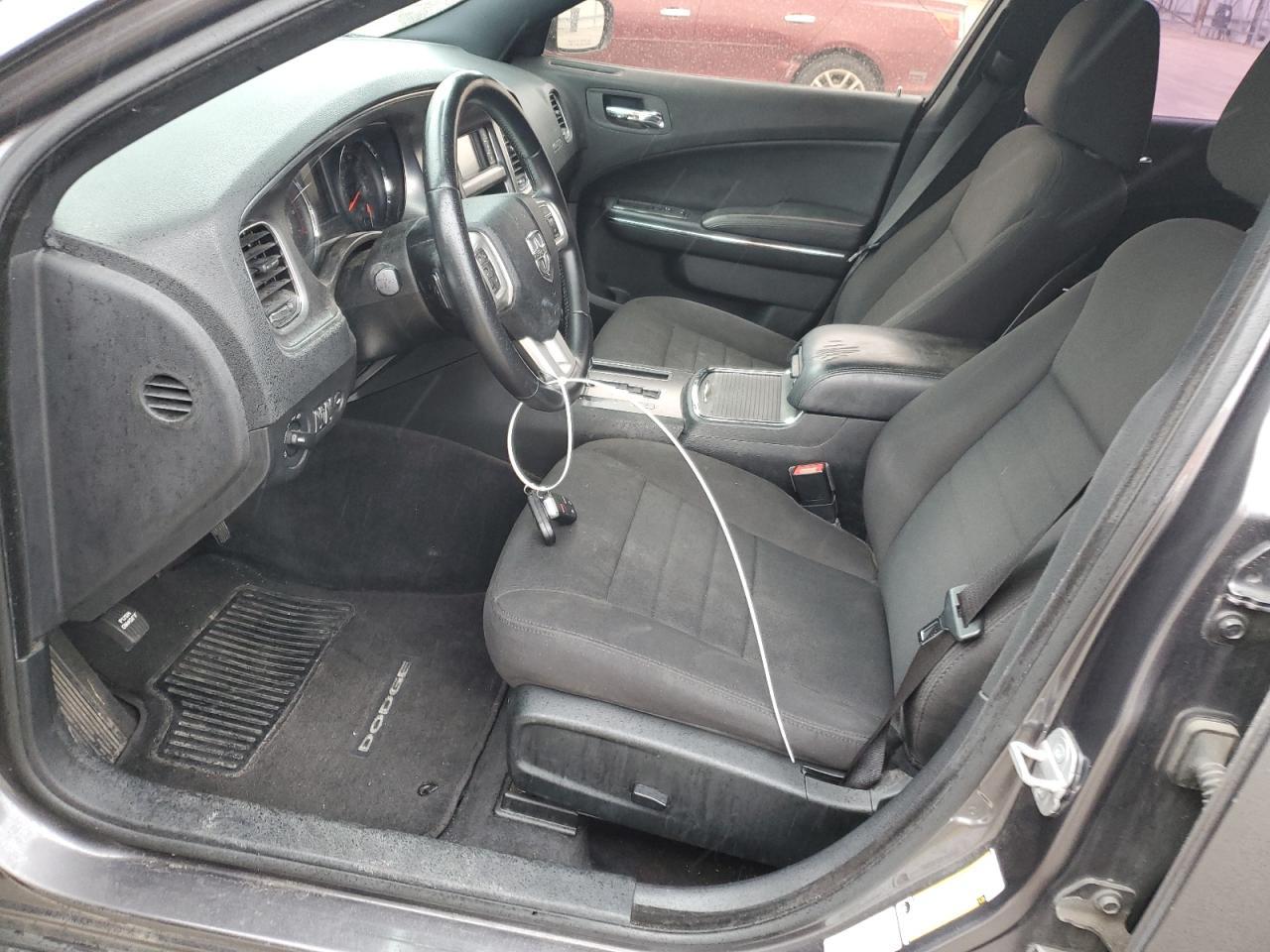 2013 DODGE CHARGER SE - Фото 7