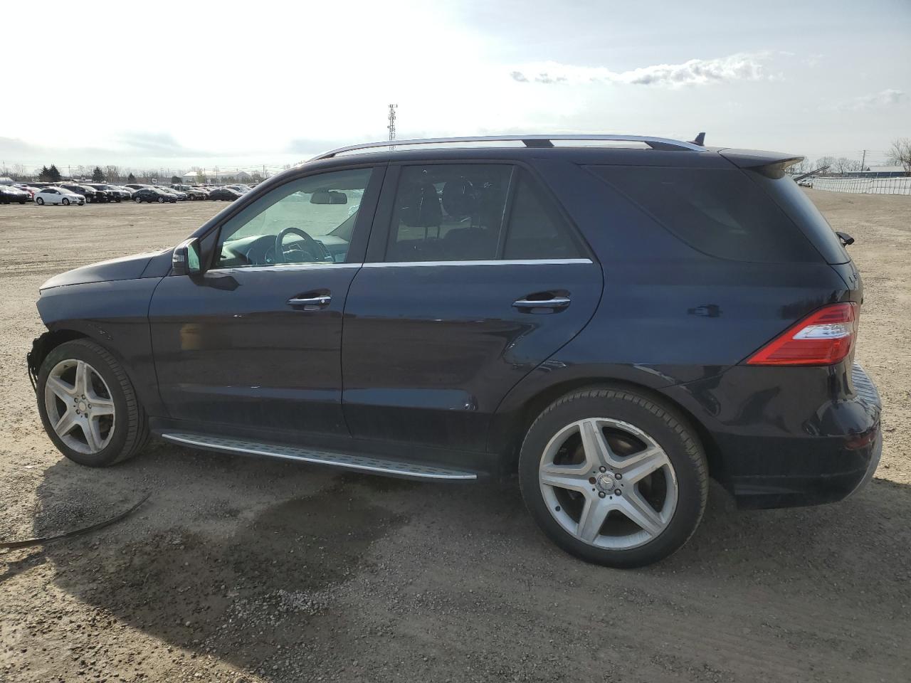2014 MERCEDES-BENZ ML 350 BLU - Image 2