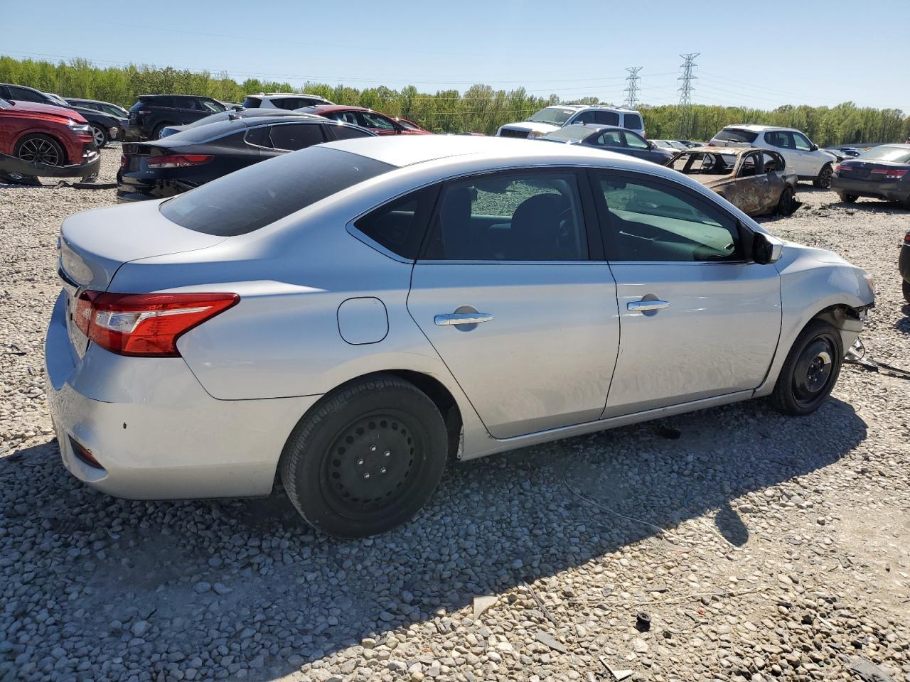 2017 NISSAN SENTRA S - Фото 3