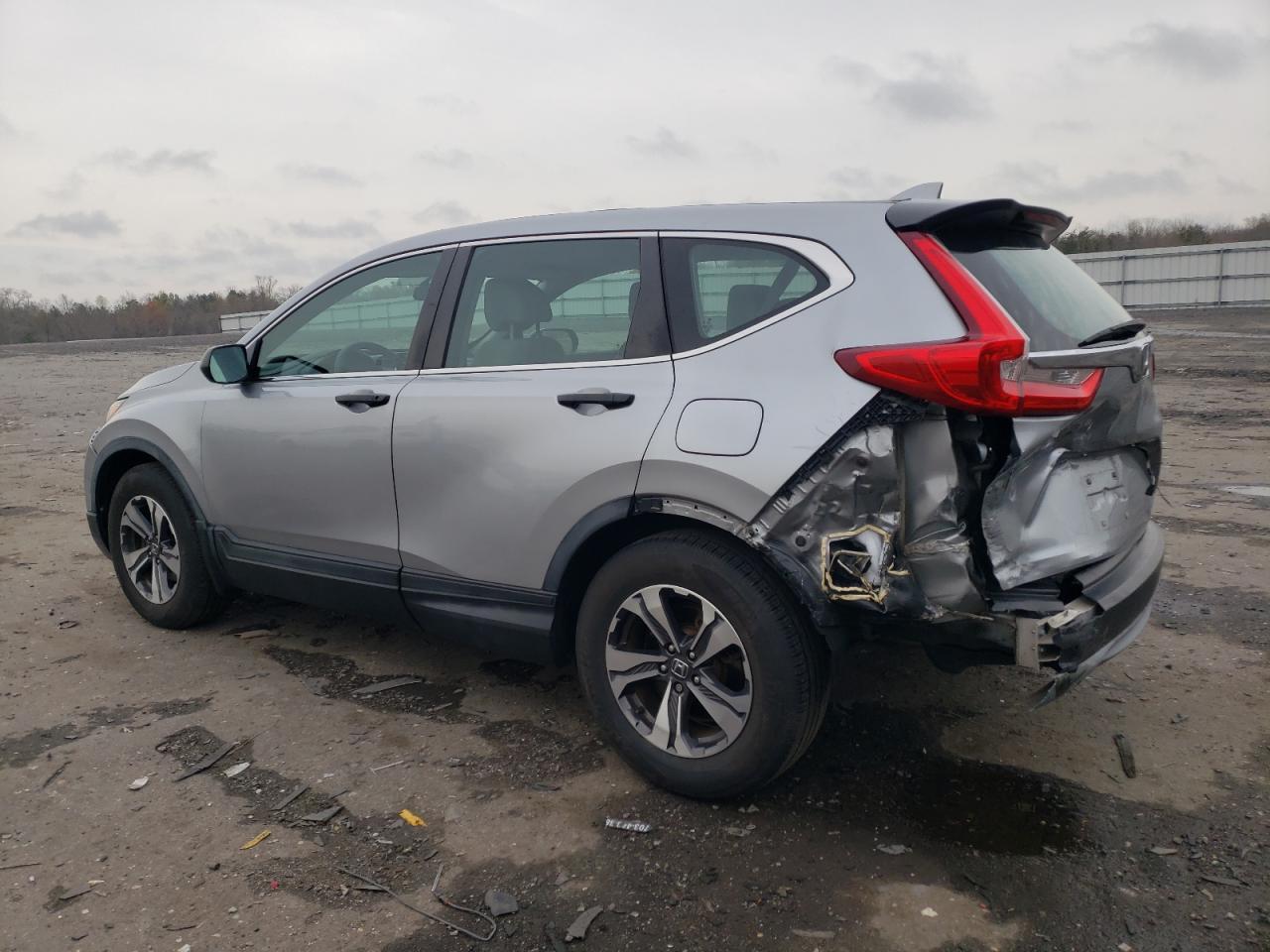 2017 HONDA CR-V LX - Фото 2