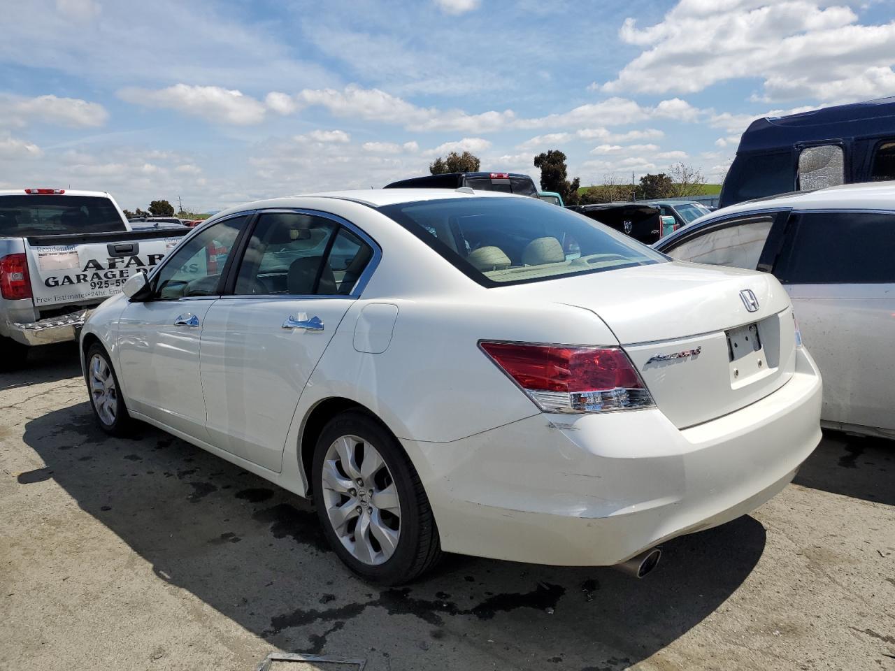 2010 HONDA ACCORD EXL - Фото 2