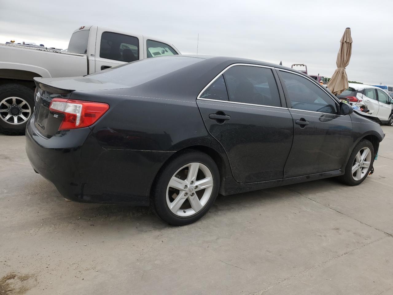 2014 TOYOTA CAMRY L - Image 3