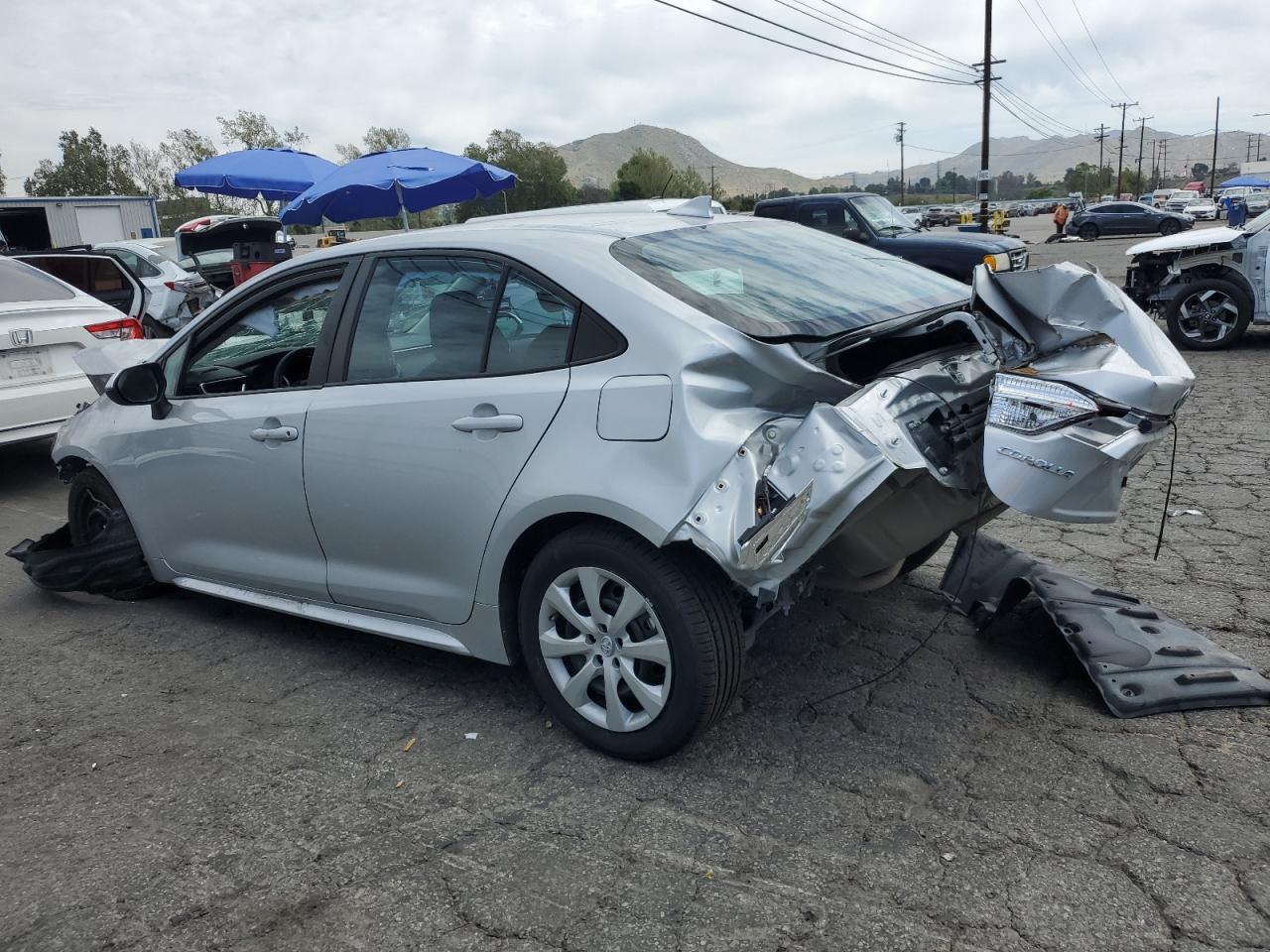 2022 TOYOTA COROLLA LE - Image 2