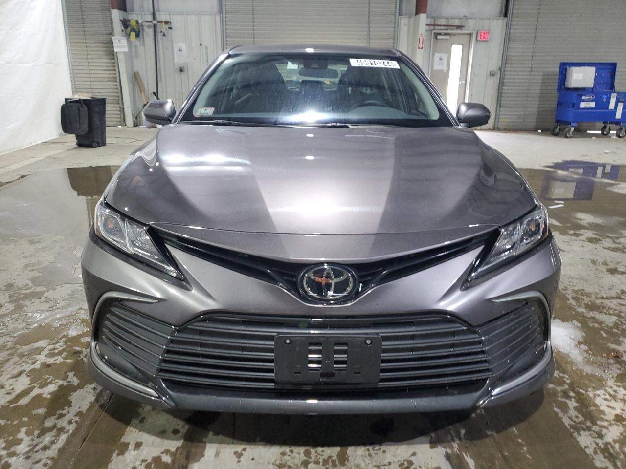 2023 TOYOTA CAMRY LE - Image 5