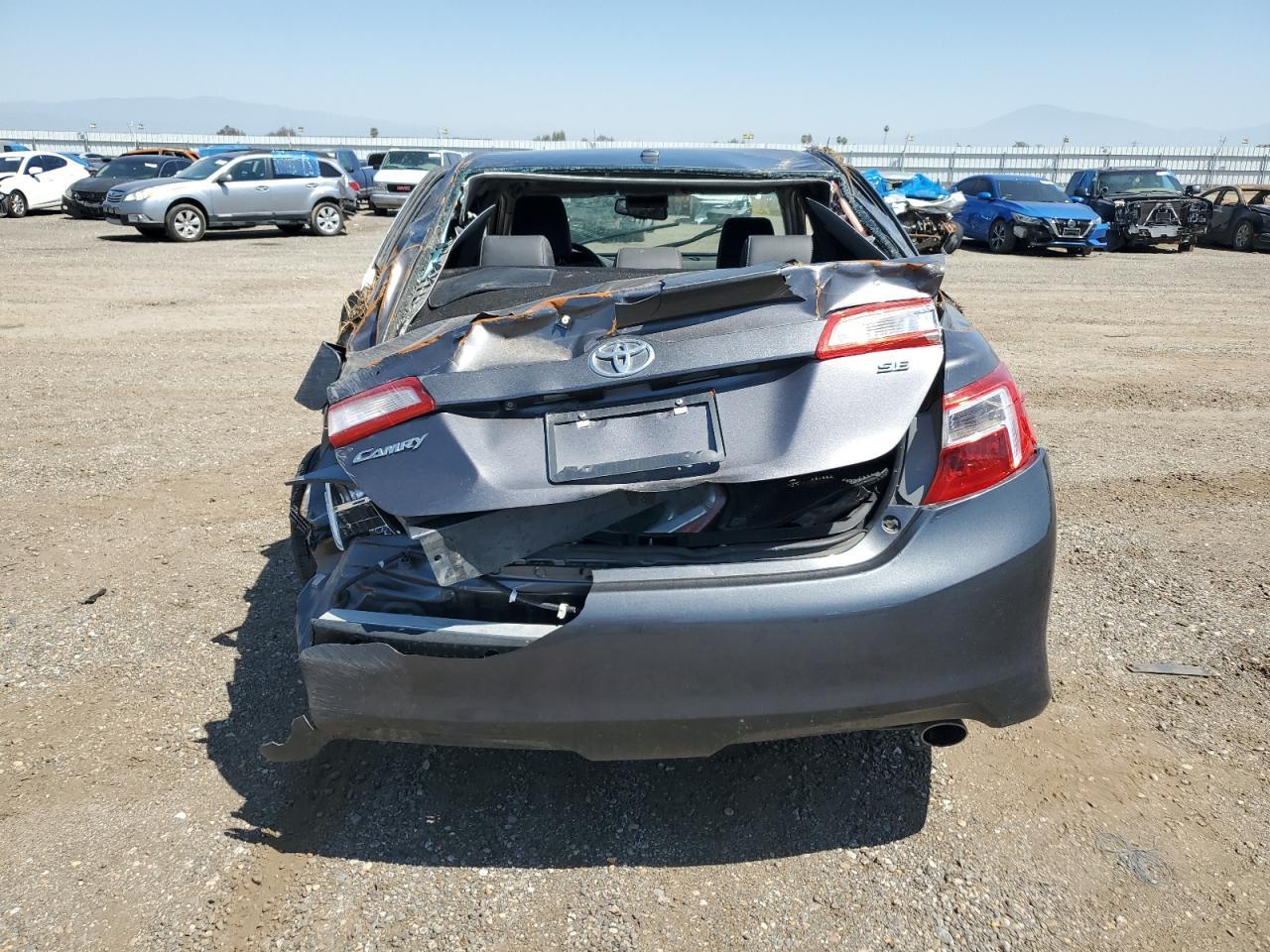 2014 TOYOTA CAMRY L - Image 6
