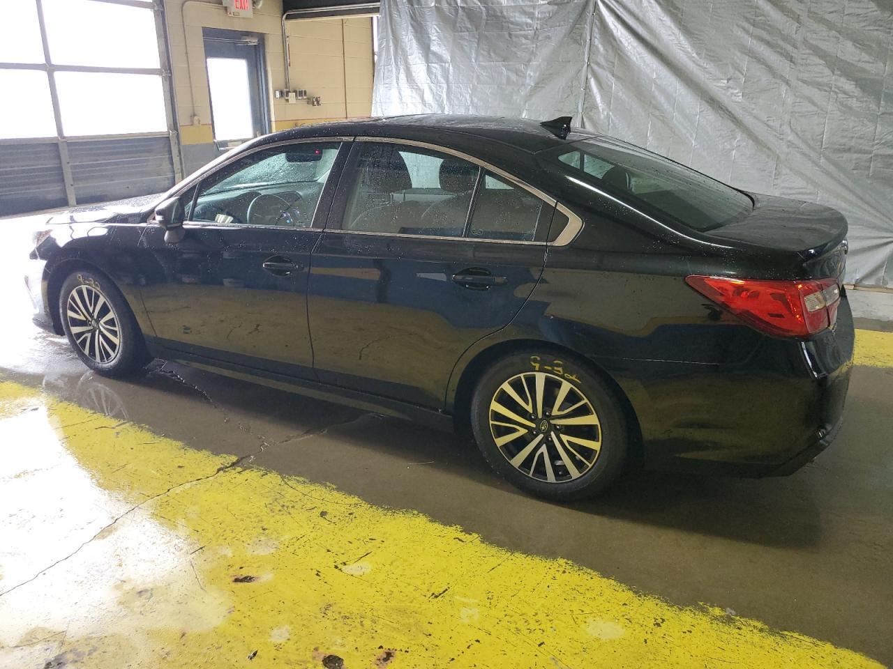 2018 SUBARU LEGACY 2.5 - Image 2