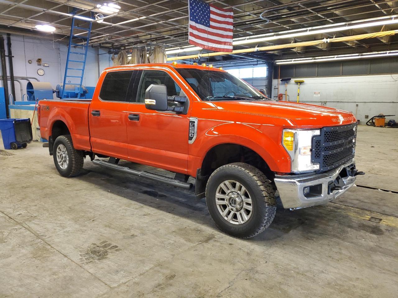 2017 FORD F250 SUPER - Image 4