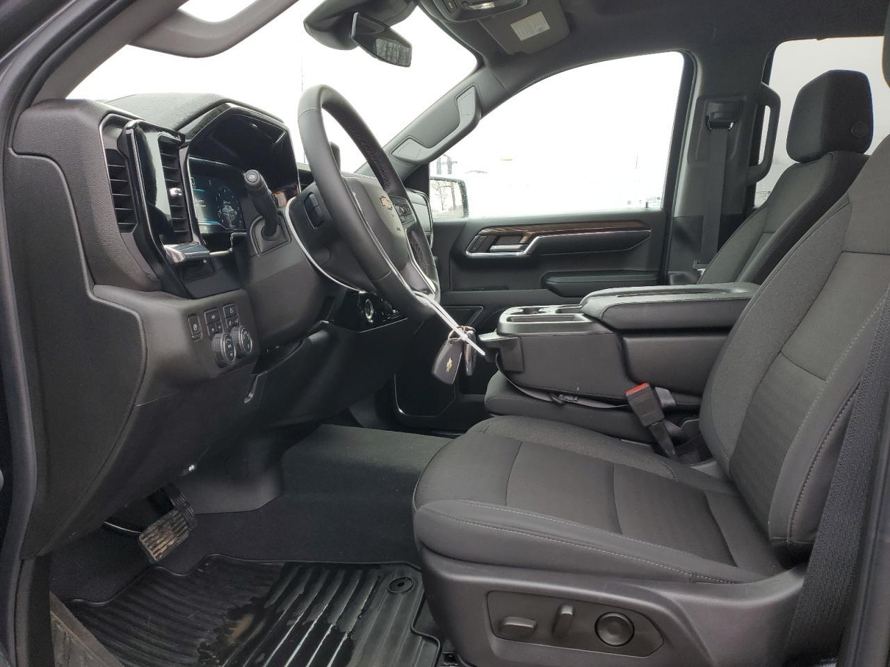 2024 CHEVROLET SILVERADO - Image 7