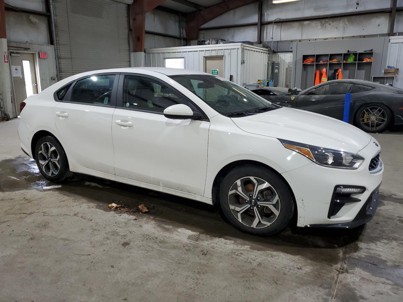 2021 KIA FORTE FE - Фото 4