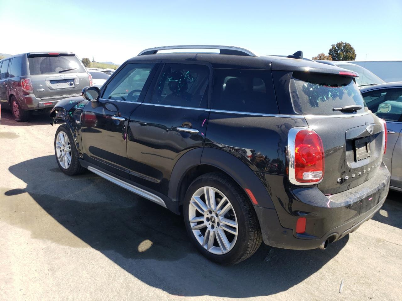 2017 MINI COOPER COU - Image 2