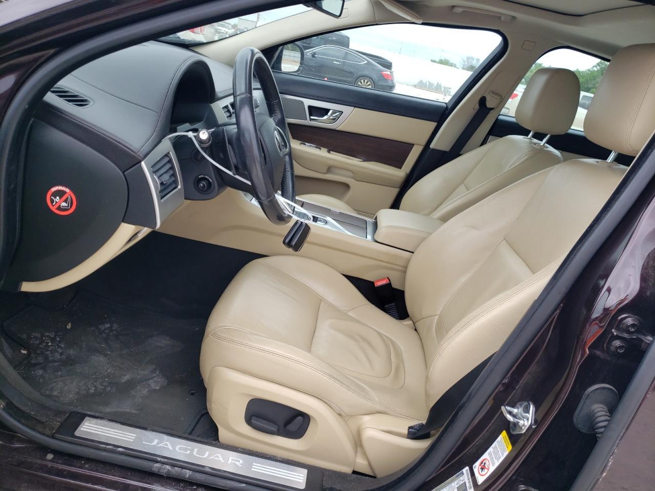2014 JAGUAR XF - Фото 7