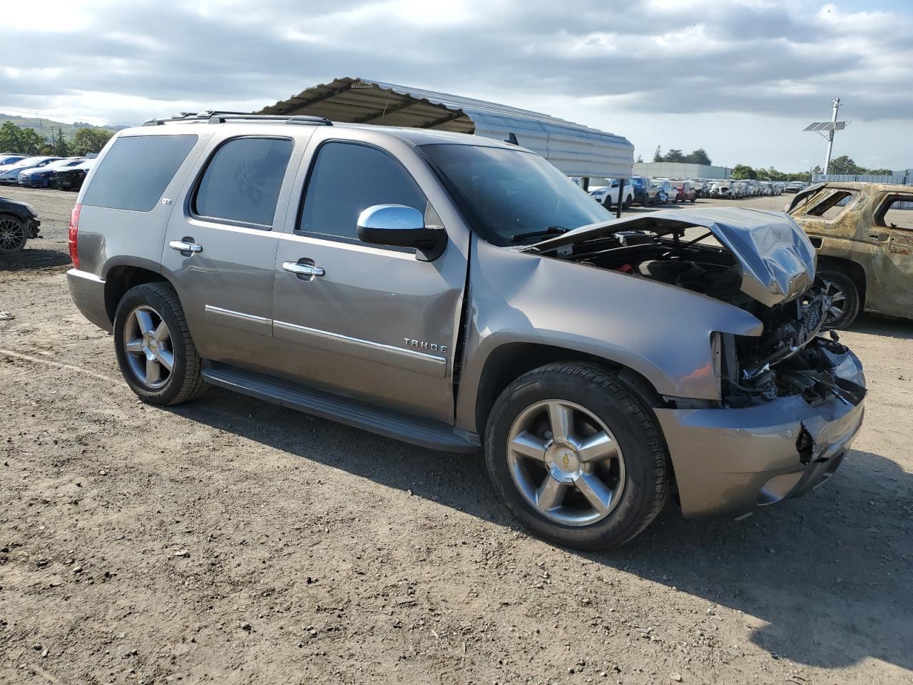 2011 CHEVROLET TAHOE K150 - Фото 4