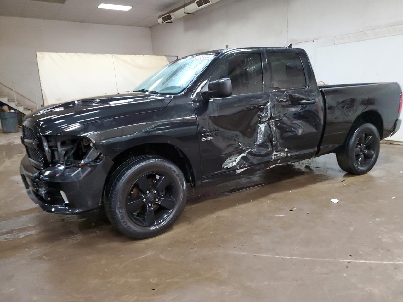 2019 RAM 1500 CLASS