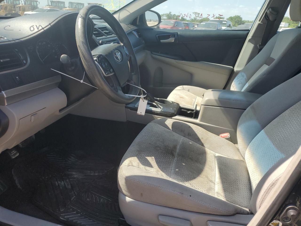 2013 TOYOTA CAMRY L - Фото 7
