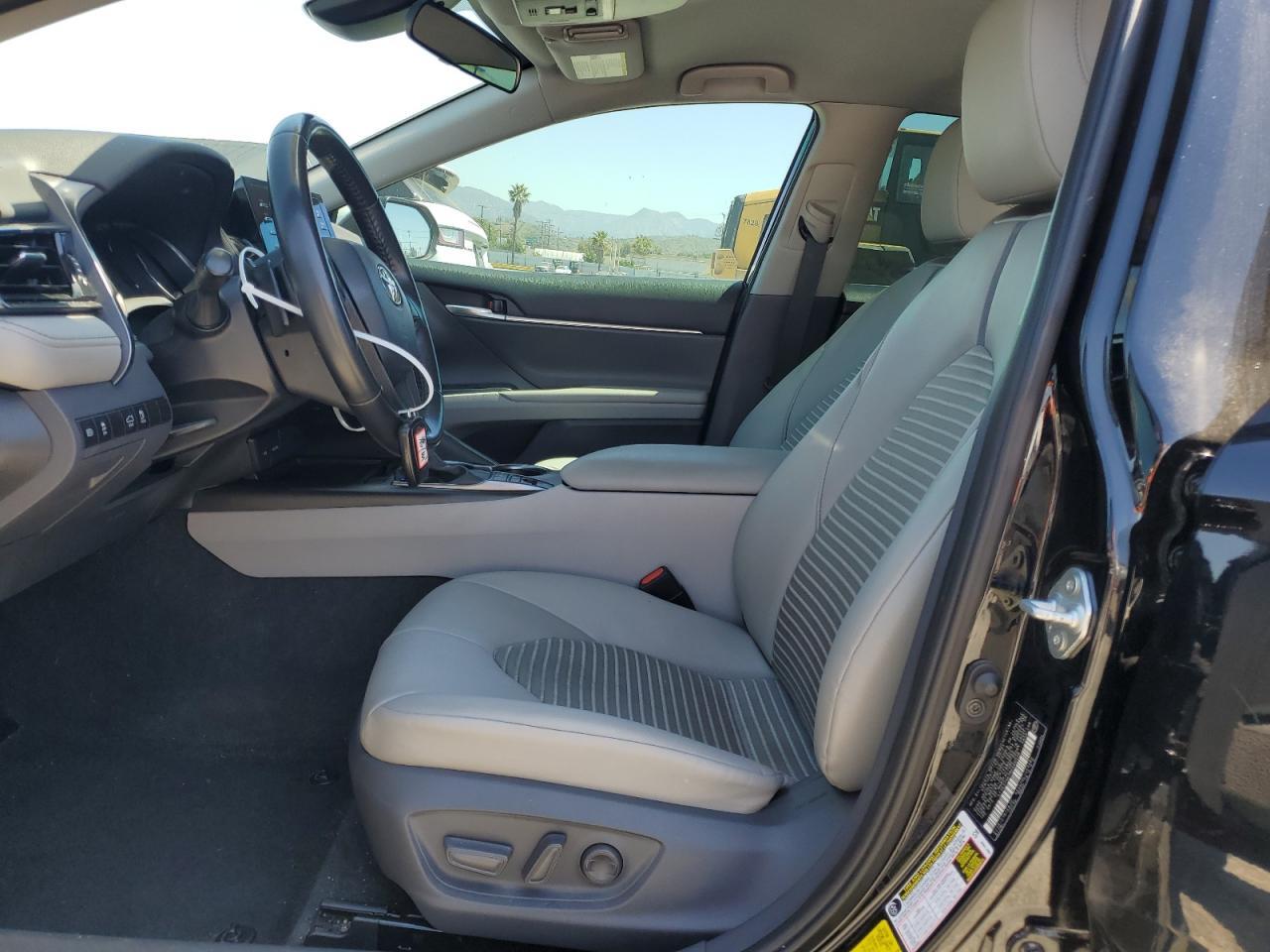 2021 TOYOTA CAMRY SE - Фото 7