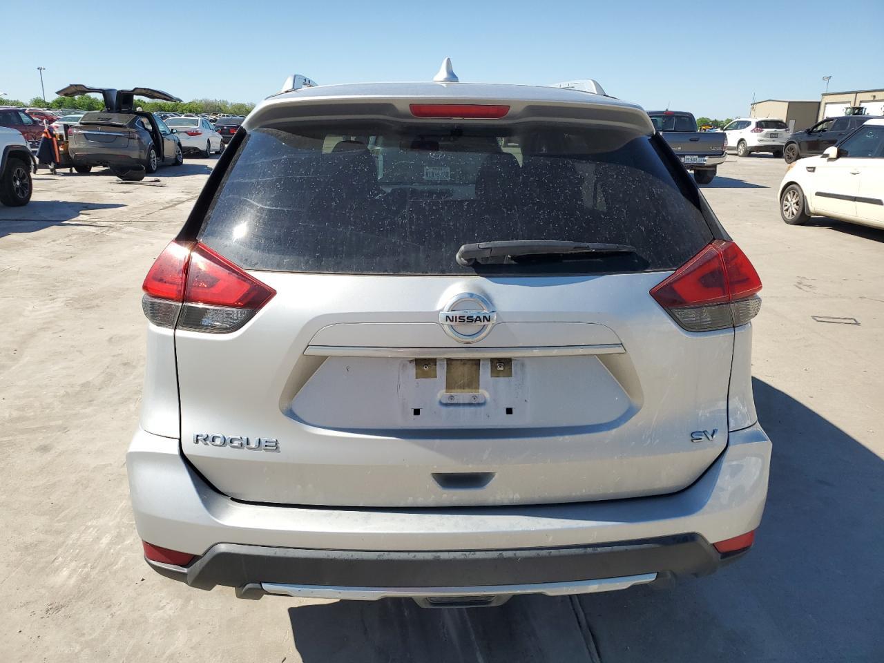 2017 NISSAN ROGUE S - Фото 6