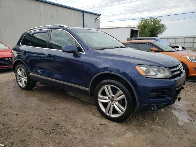 2013 Volkswagen Touareg V6 - Image 4