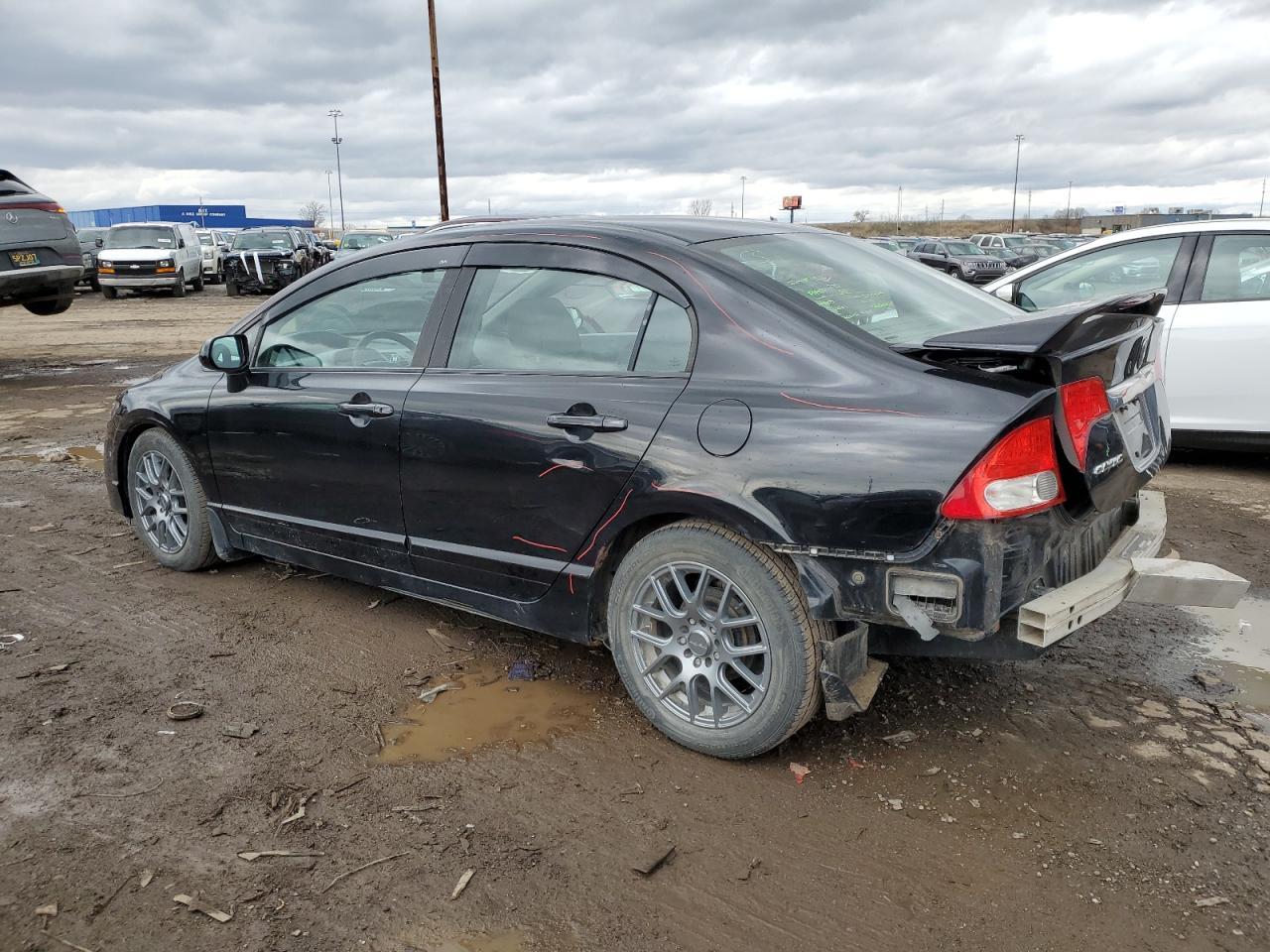 2011 HONDA CIVIC LX - Фото 2