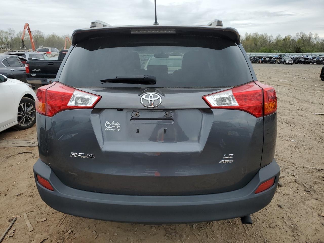 2015 TOYOTA RAV4 LE - Image 6