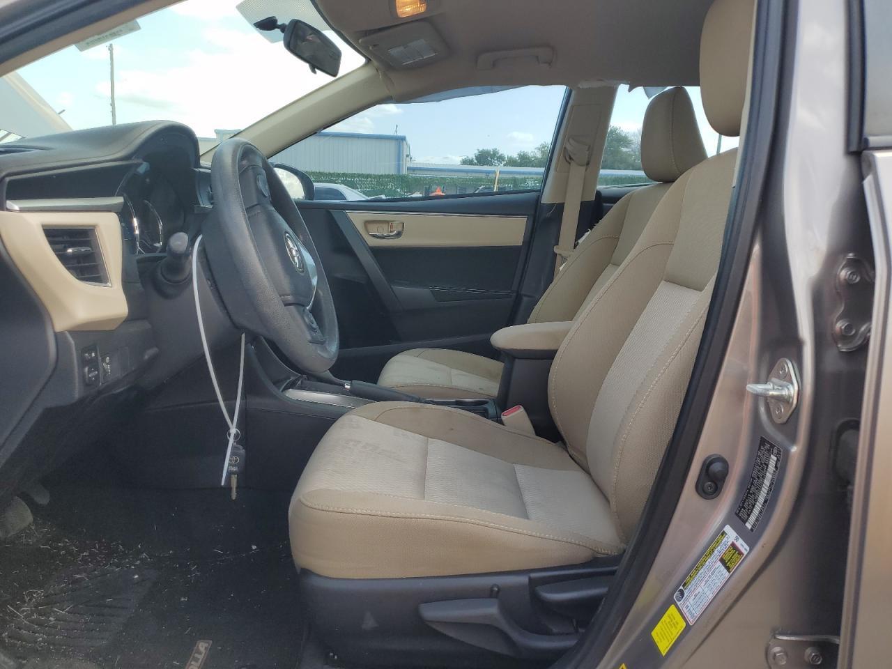 2015 TOYOTA COROLLA L - Фото 7