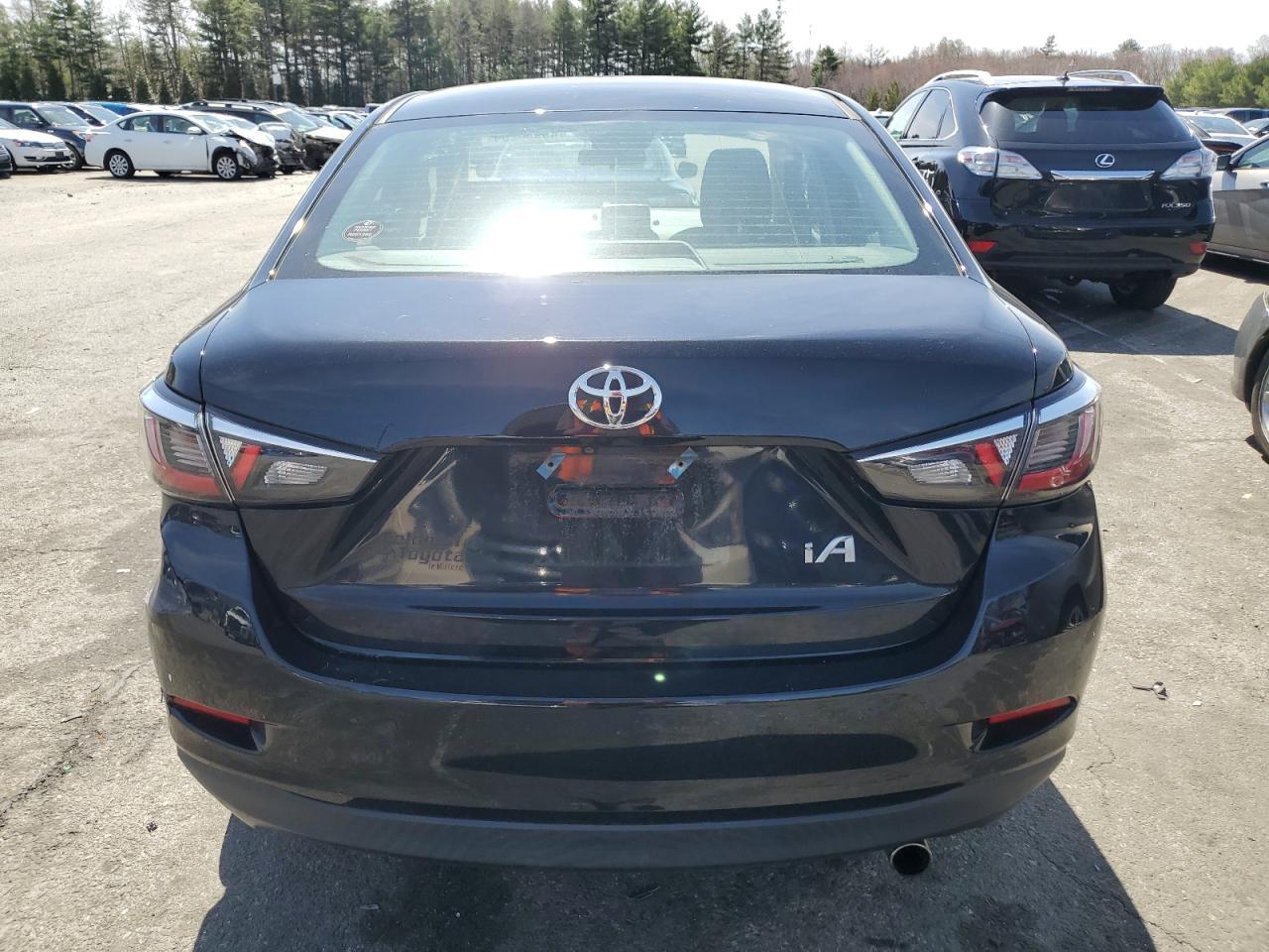 2017 TOYOTA YARIS IA - Image 6