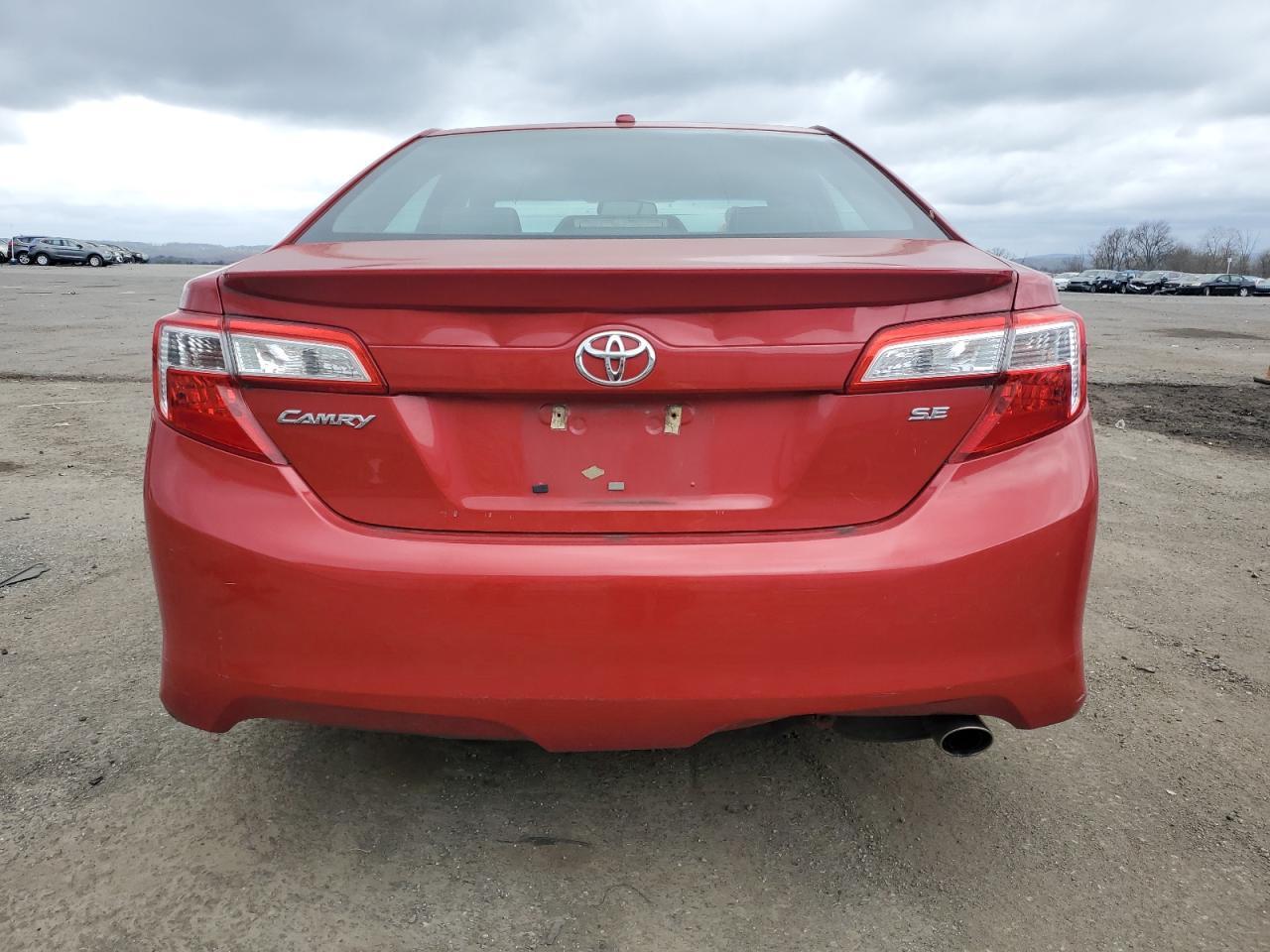 2013 TOYOTA CAMRY L - Image 6