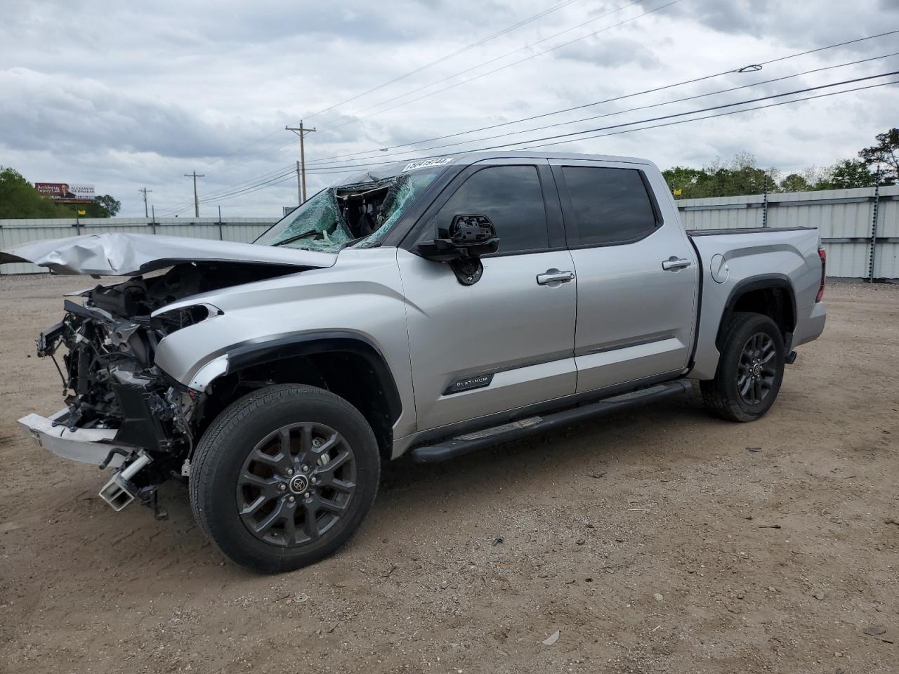 2023 TOYOTA TUNDRA CRE