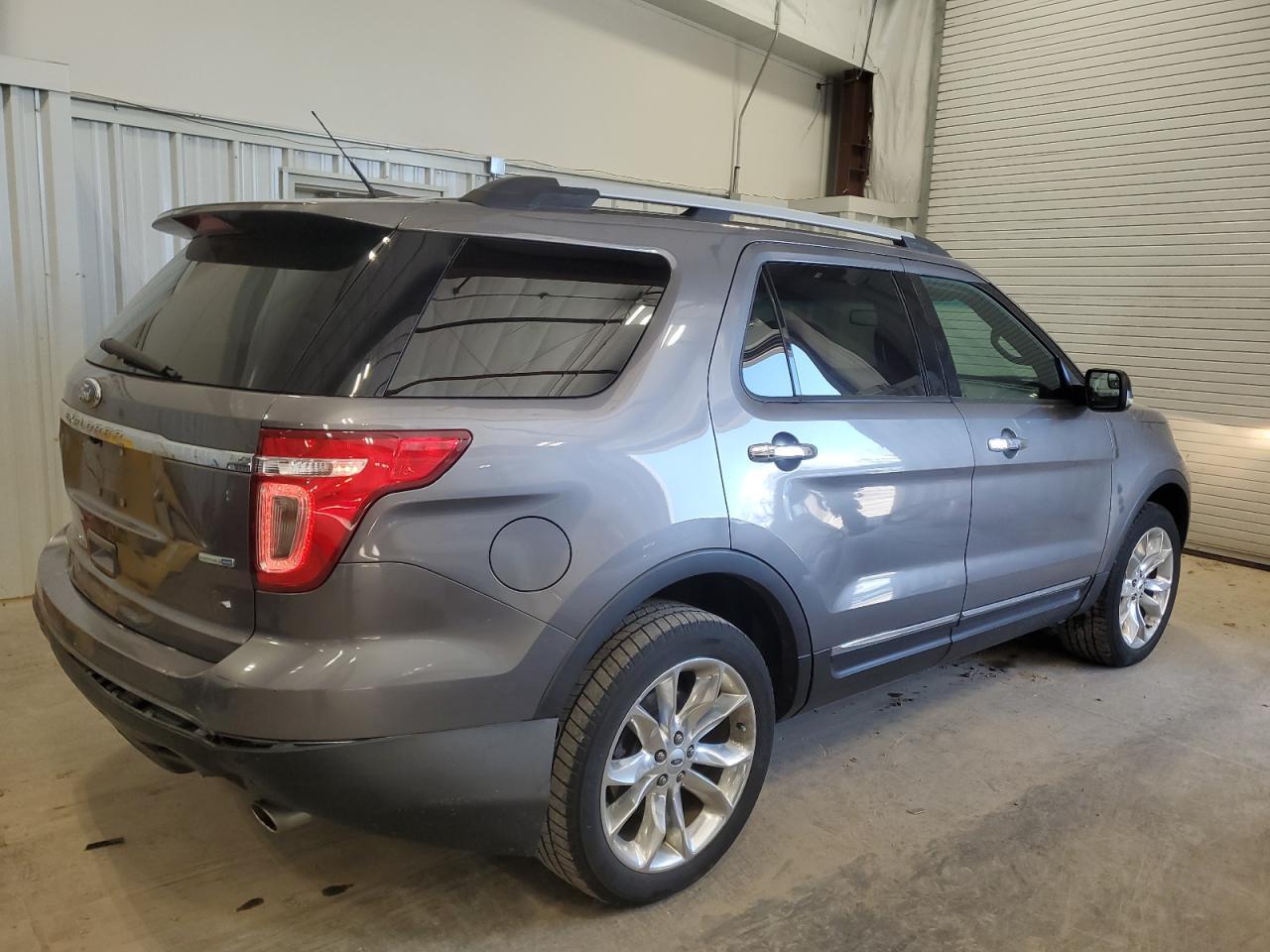 2013 FORD EXPLORER X - Фото 3
