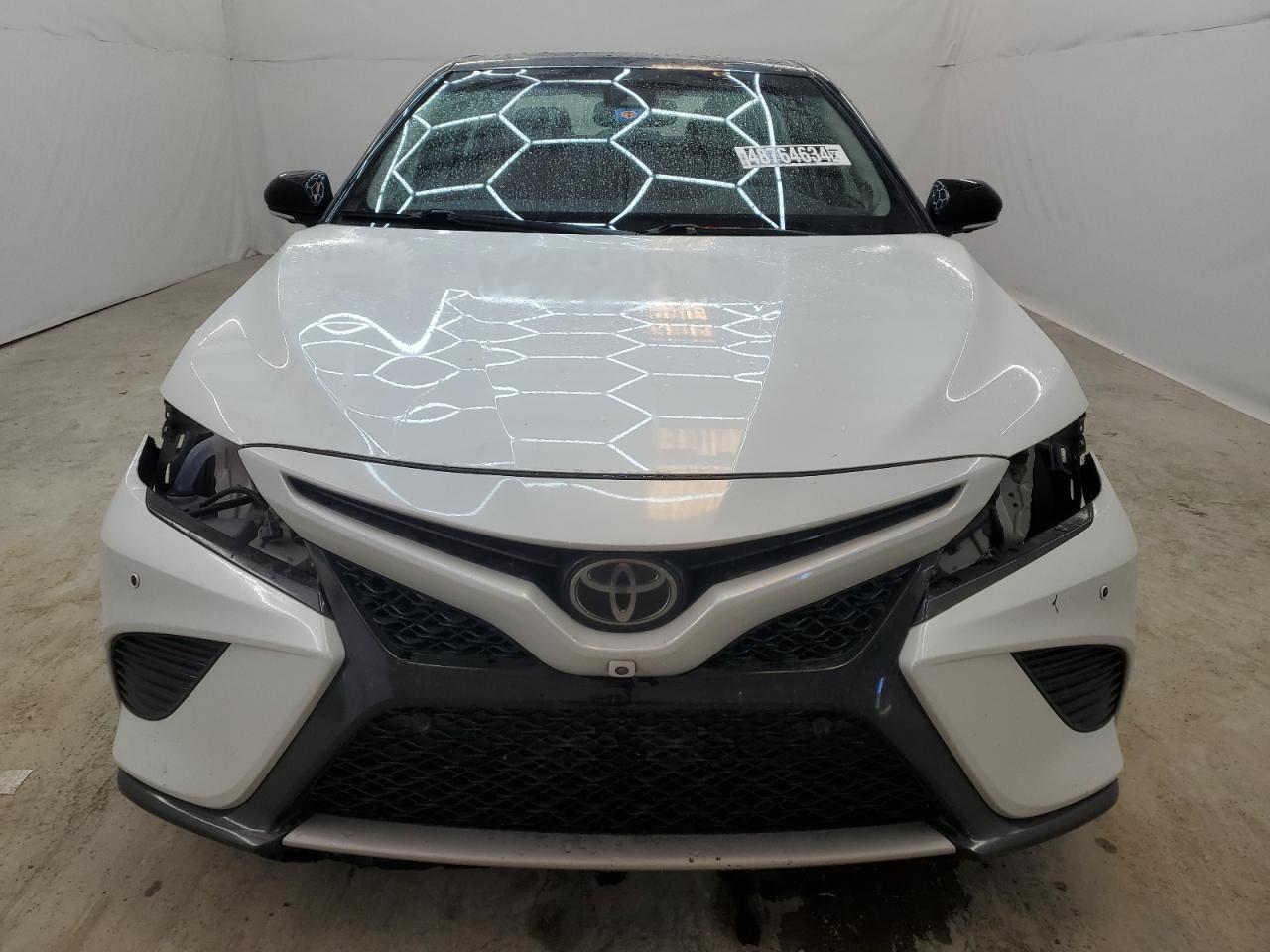2018 TOYOTA CAMRY XSE - Image 5