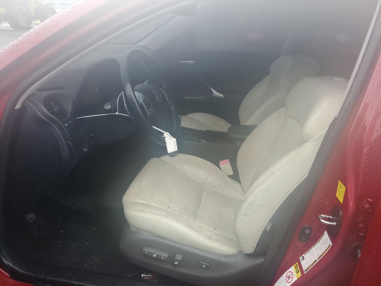 2011 LEXUS IS 250 - Фото 7