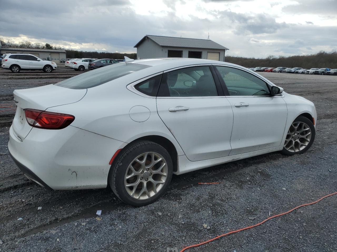 2015 CHRYSLER 200 C - Фото 3