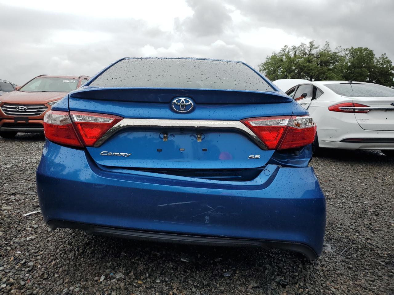 2017 TOYOTA CAMRY LE - Image 6