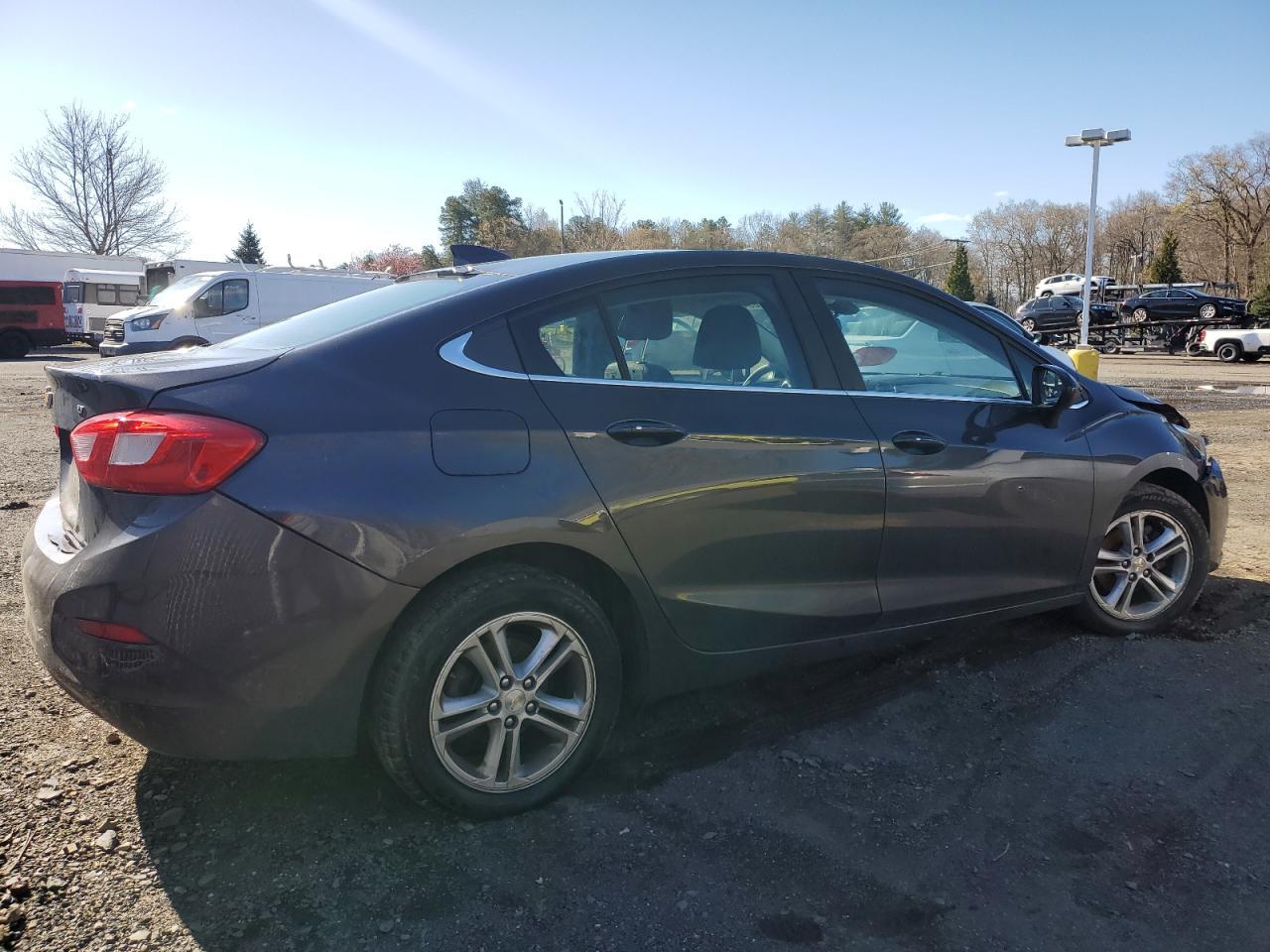 2017 CHEVROLET CRUZE LT - Фото 3