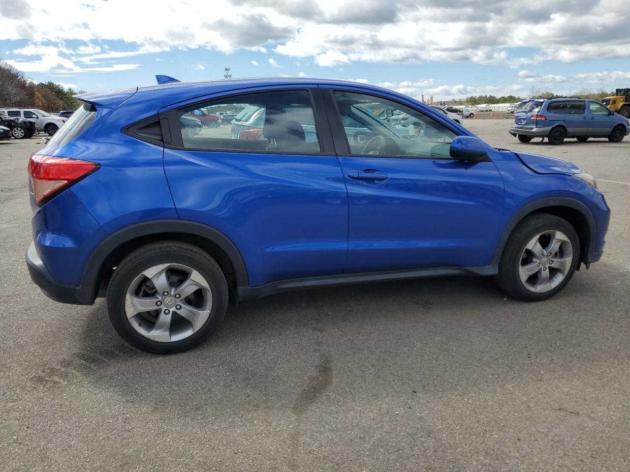 2018 HONDA HR-V LX - Фото 3