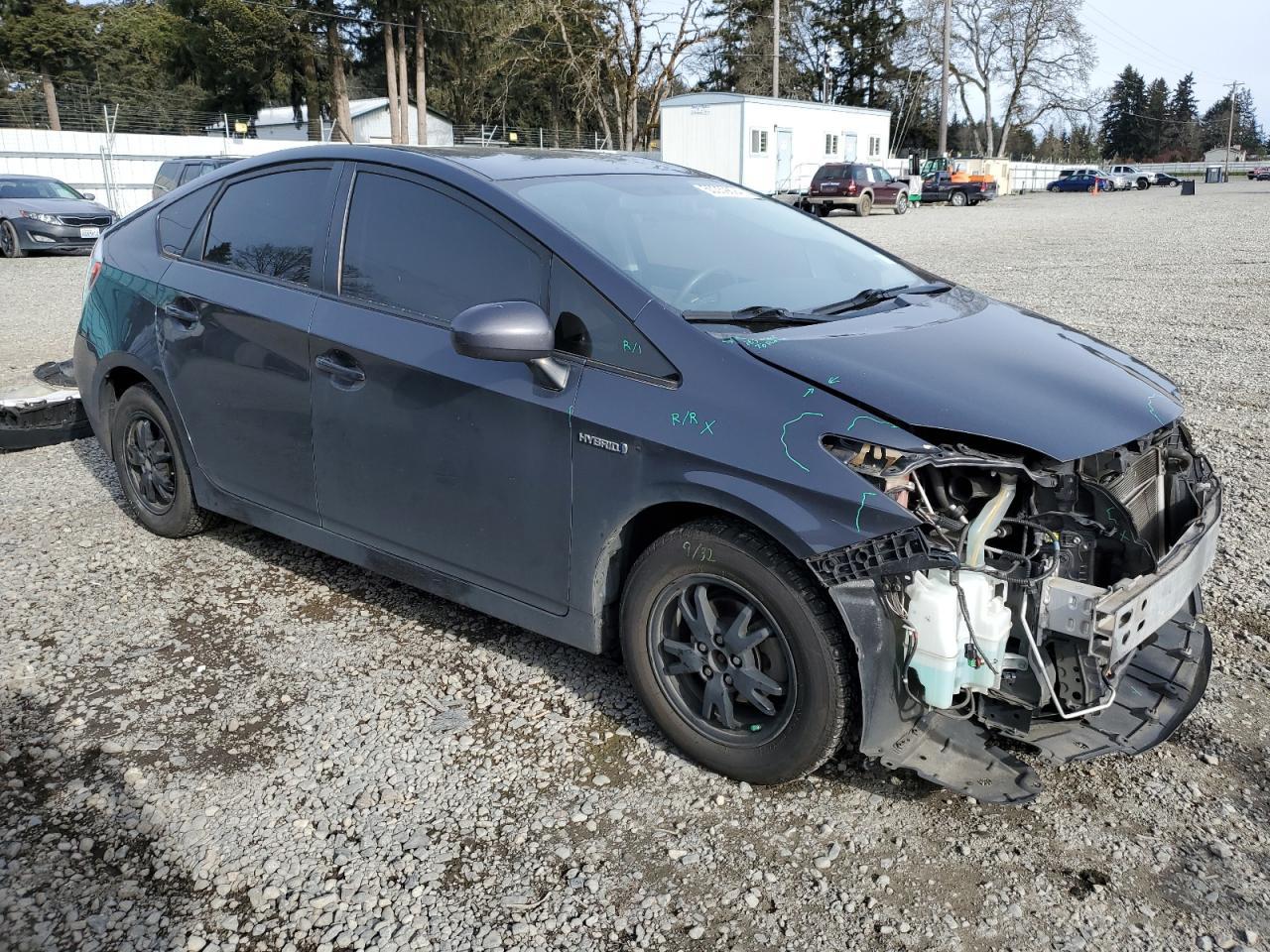 2013 TOYOTA PRIUS - Image 4