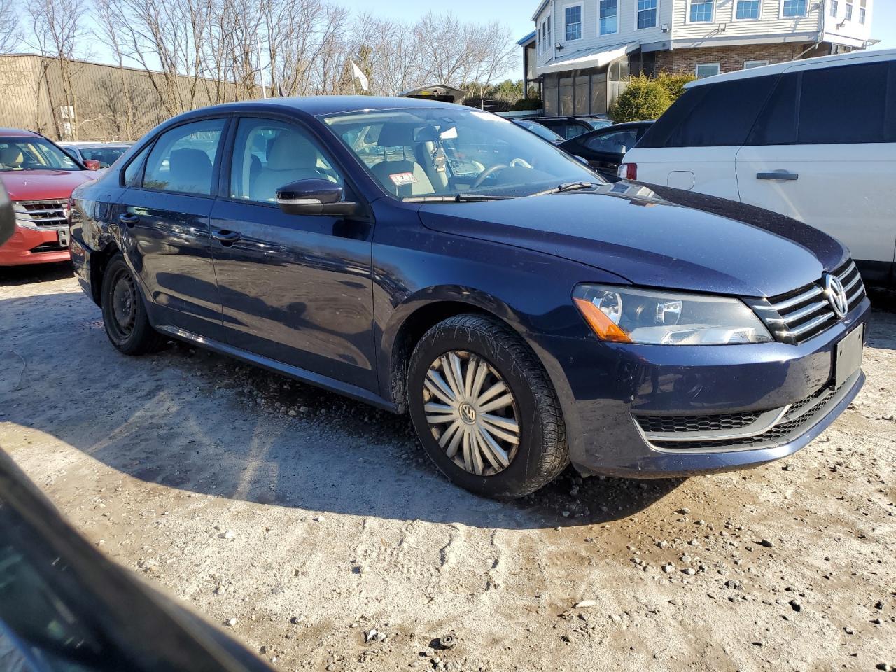 2014 VOLKSWAGEN PASSAT S - Фото 4