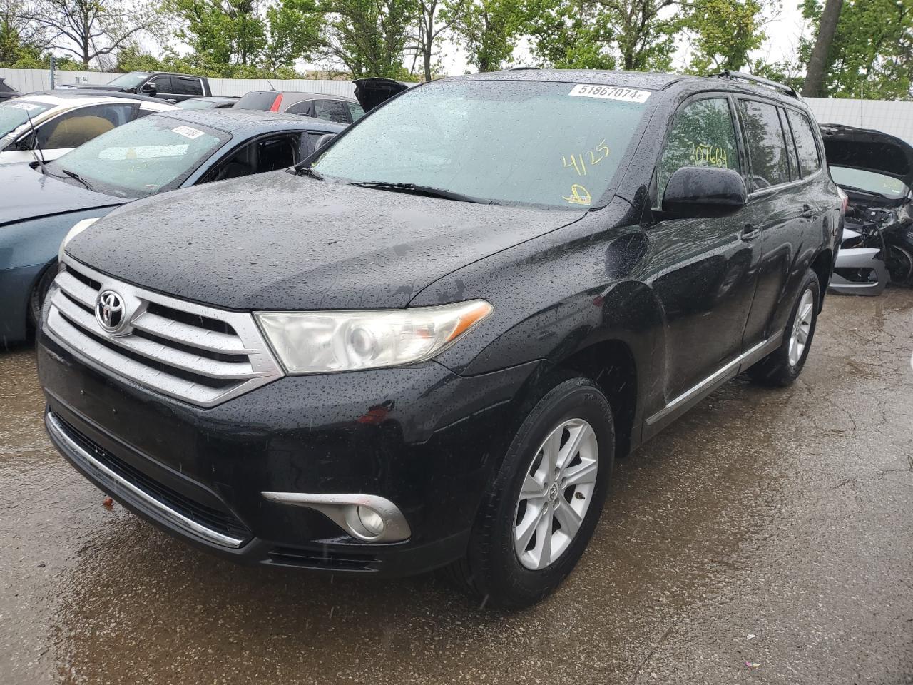 2011 TOYOTA HIGHLANDER
