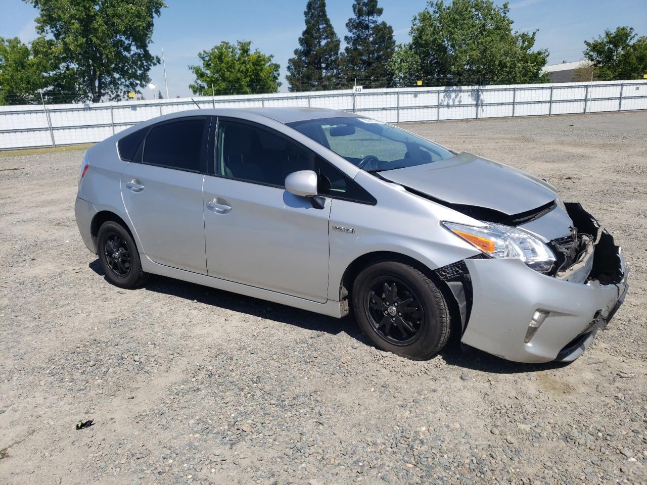 2013 TOYOTA PRIUS - Image 4