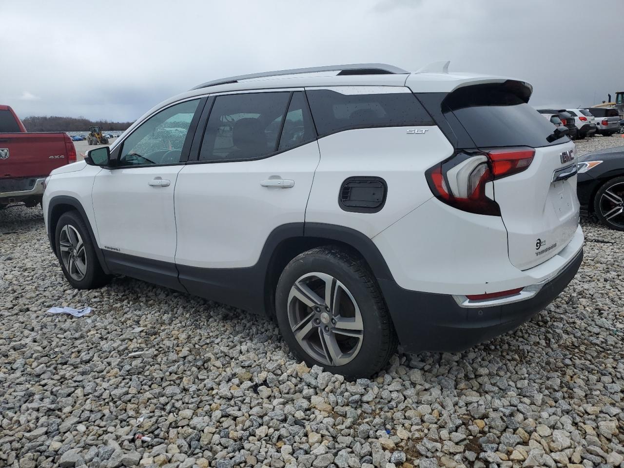 2018 GMC TERRAIN SL - Image 2