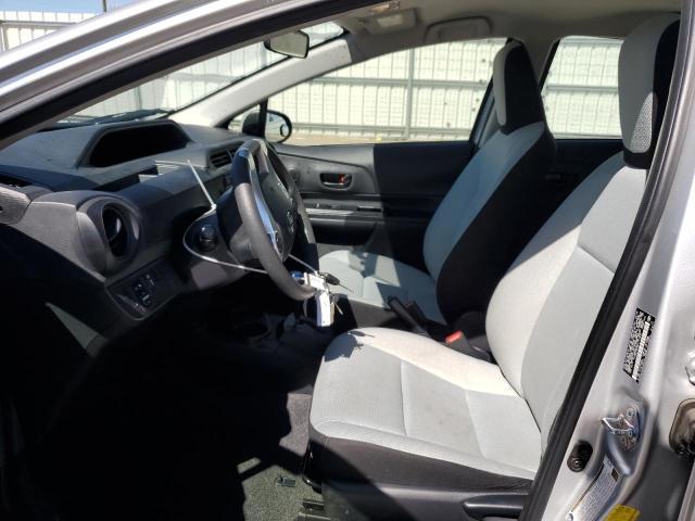 2016 Toyota Prius C - Фото 7