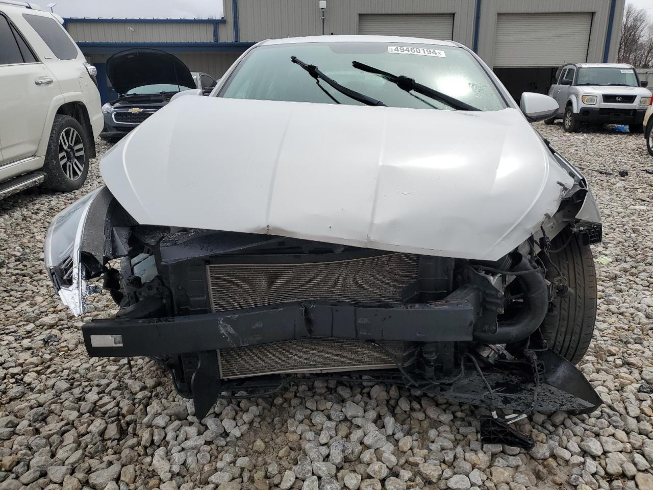 2019 HYUNDAI ELANTRA SE - Фото 5